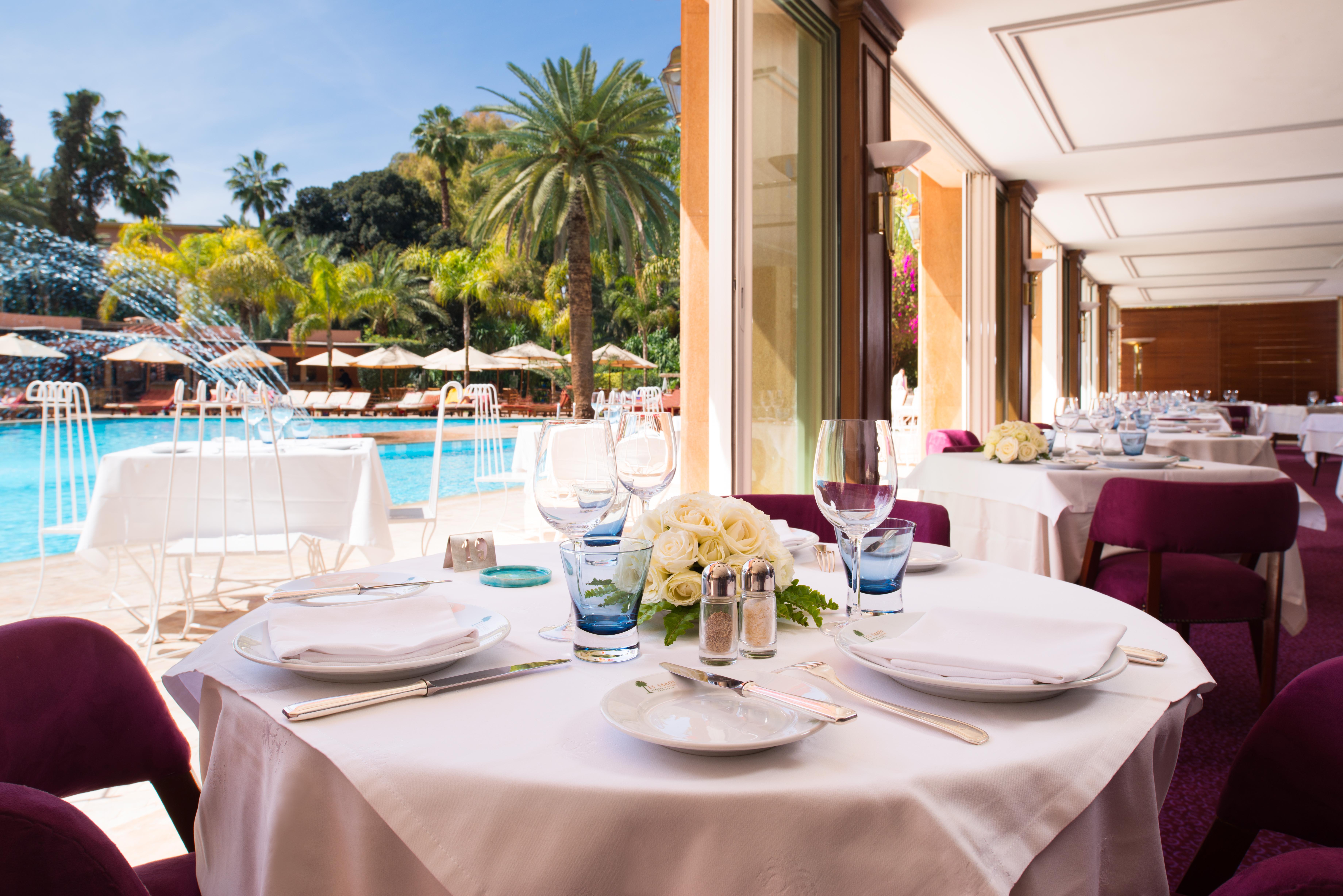 Es Saadi Marrakech Resort - Hotel Marrakesh Exteriör bild Restaurant