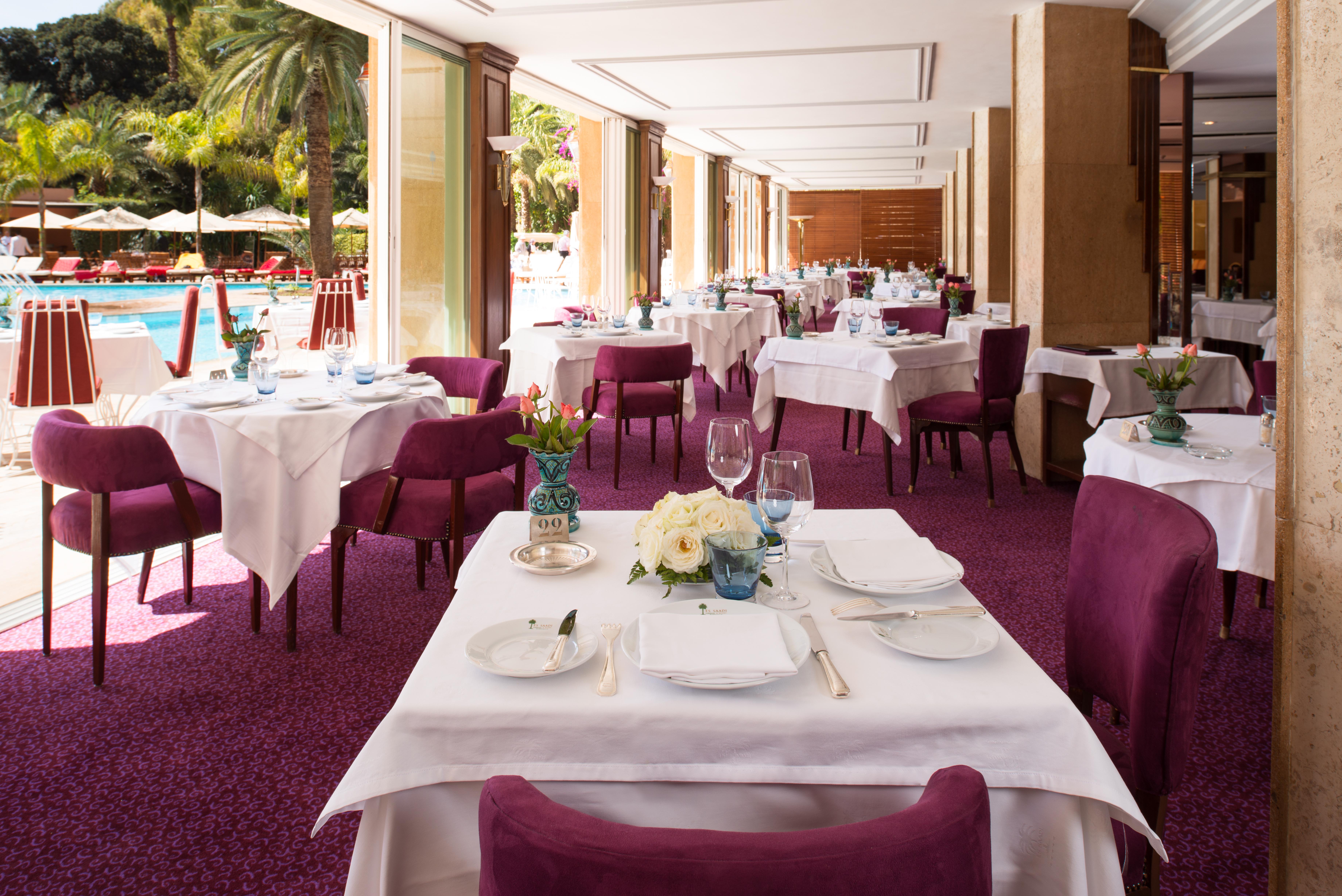 Es Saadi Marrakech Resort - Hotel Marrakesh Exteriör bild The Poolside Restaurant