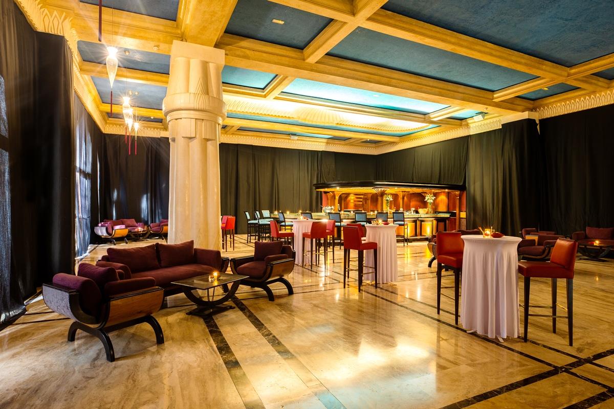 Es Saadi Marrakech Resort - Hotel Marrakesh Exteriör bild The bar at the 101 bar
